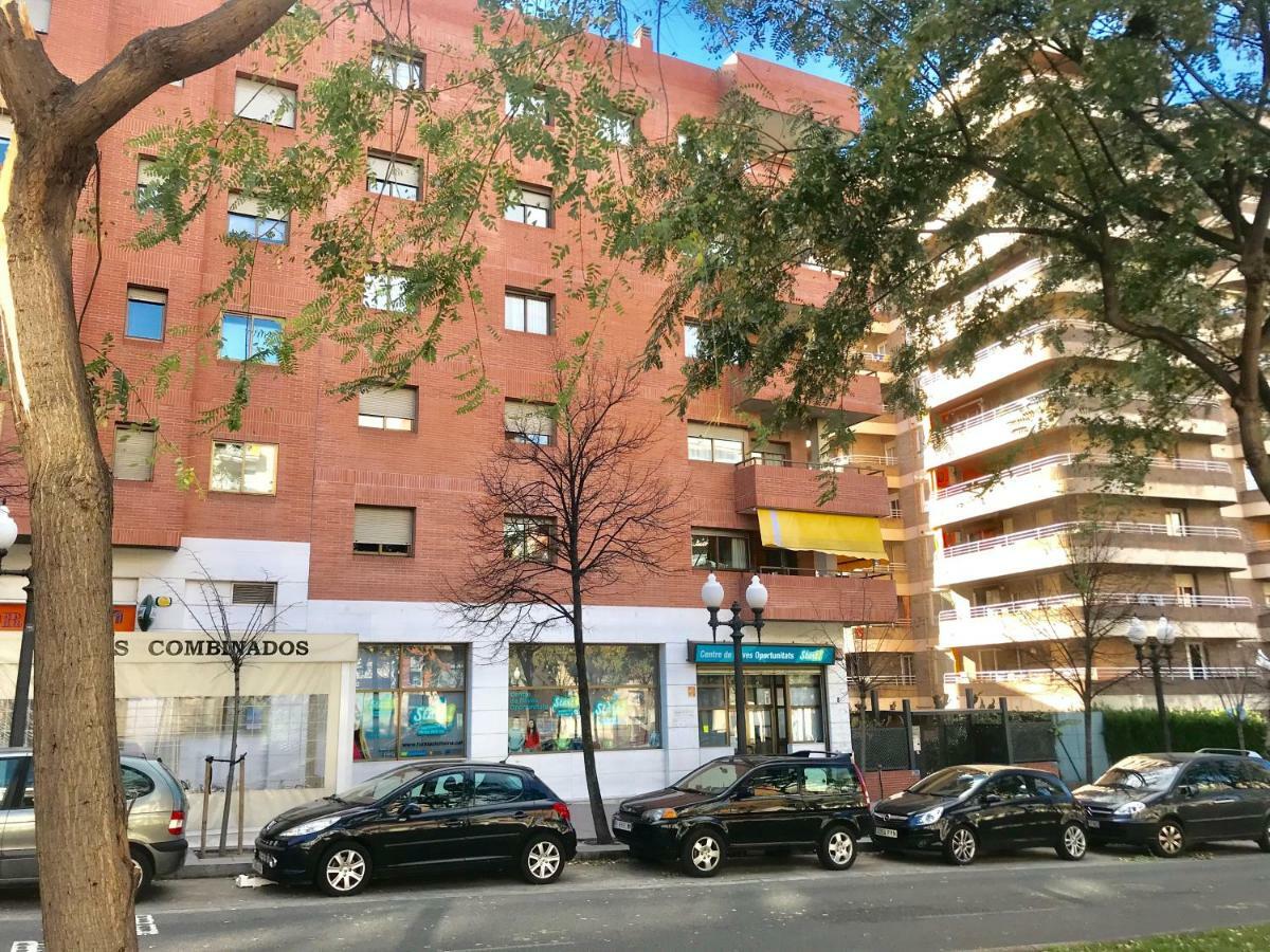 Apartment Rambla Tarragona Free Parking Dış mekan fotoğraf